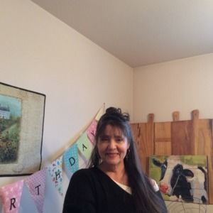 Meet your Posher, Monica